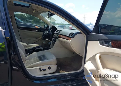 2012 Volkswagen Passat 3.6L V6 Sel Premium from USA, damaged, VIN 1VWCM7A35CC010221